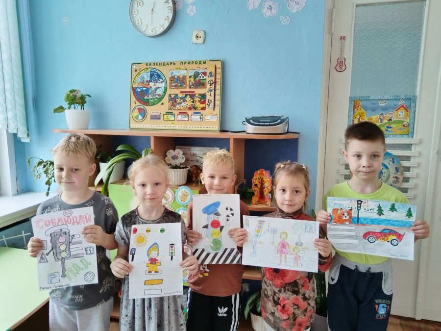 Выставка рисунков 